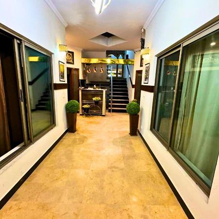 Doves Inn Hotel Kalma Chowk Lahore Exterior photo