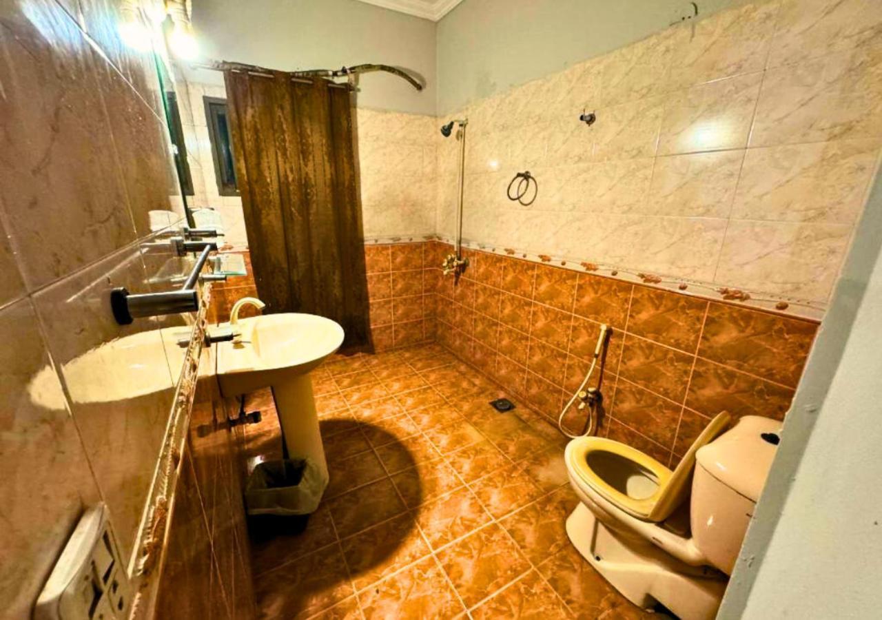 Doves Inn Hotel Kalma Chowk Lahore Exterior photo