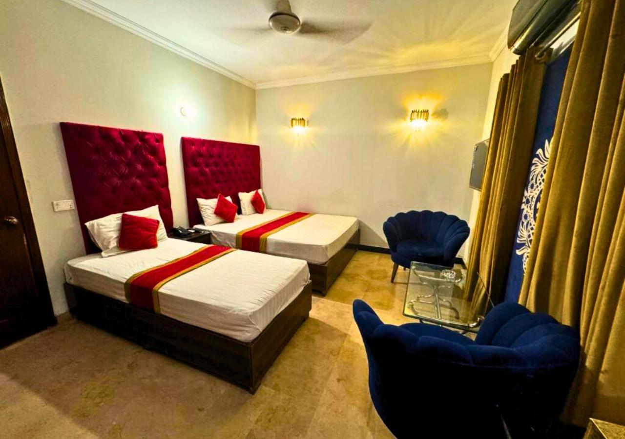 Doves Inn Hotel Kalma Chowk Lahore Exterior photo